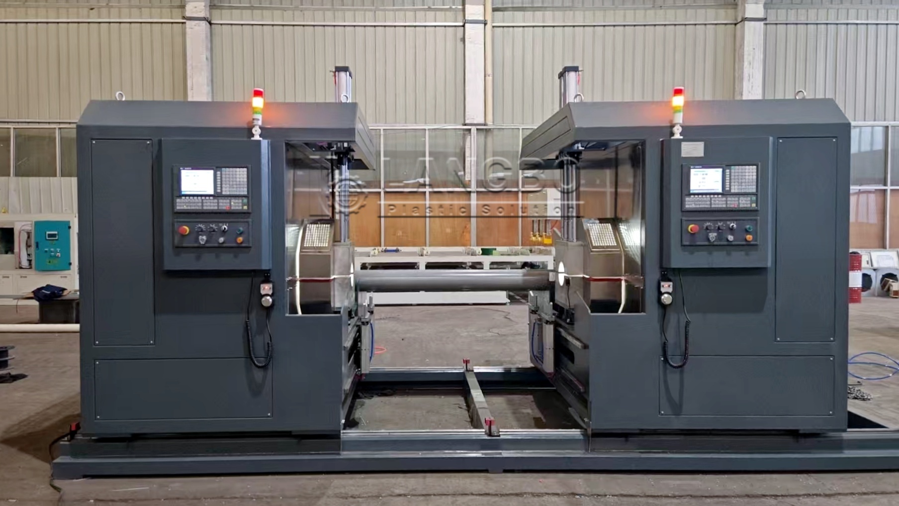 τελευταία εταιρεία περί Automatic Threading Machine for Plastic Pipe Processing in Turkey