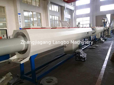 Κωνική δίδυμη μηχανή κατασκευής σωλήνων PVC βιδών με τη μηχανή Belling