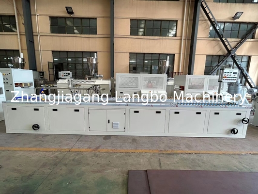 350KG/H πλαστικό PVC παράθυρο προφίλ Εκτόξευση κατασκευής μηχανή Παραγωγή πλαστικού