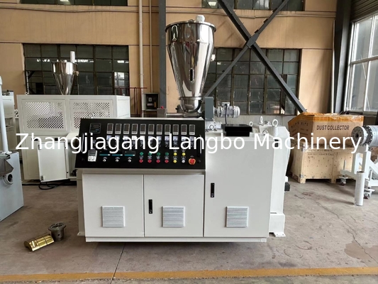 Σύστημα εκτόξευσης προφίλ PVC 350KG/h με τεχνολογία έξυπνου ελέγχου