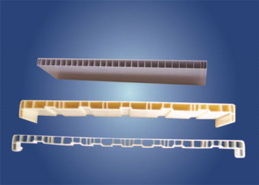 Μηχανή εξάτμισης προφίλ PVC υψηλής ταχύτητας για ταπετσαρίες πλαστικών πλακών