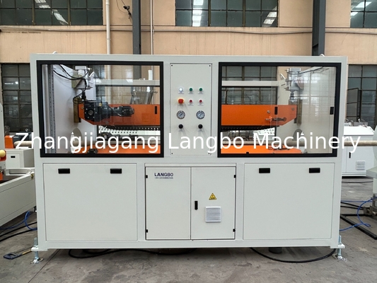 32-160mm UPVC Silent Pipe Extrusion Line Η γραμμή εκτόξευσης σωλήνων UPVC