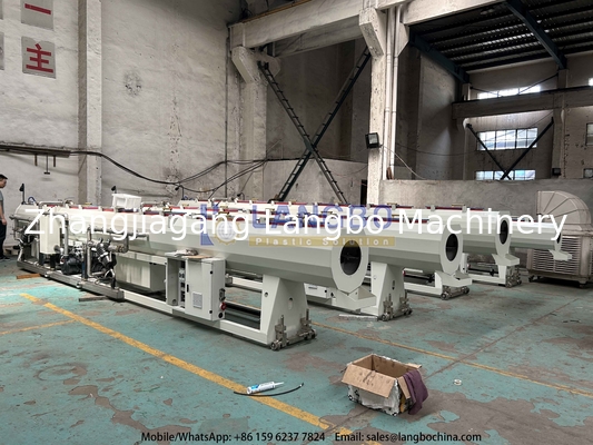 Η γραμμή παραγωγής σωλήνων αποχέτευσης PVC-U 75-250 mm με υψηλή παραγωγική ικανότητα και τις καλύτερες επιδόσεις