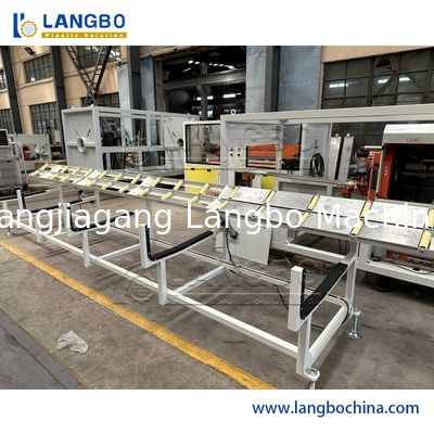 Αυτόματη μηχανή εξώθησης σωλήνων PVC