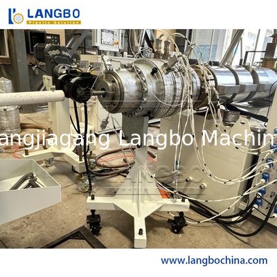 Σωλήνας PVC που κατασκευάζει τη μηχανή, εξωθητής σωλήνων PVC, κωνικός δίδυμος εξωθητής βιδών