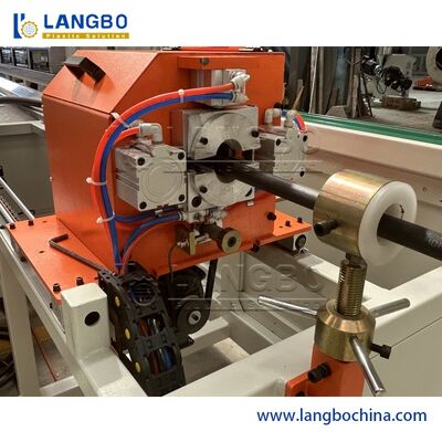 Αυτόματη ενιαία γραμμή εξώθησης σωλήνων βιδών PPR με τη χαμηλής ισχύος κατανάλωση