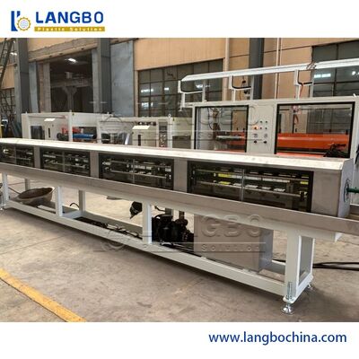 Αυτόματη ενιαία γραμμή εξώθησης σωλήνων βιδών PPR με τη χαμηλής ισχύος κατανάλωση