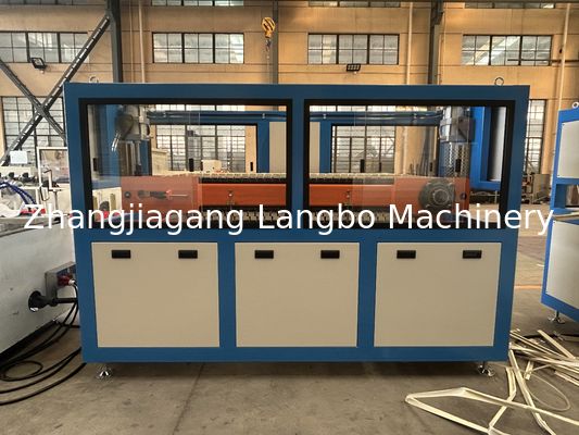 Κωνικό διπλό βίδα πλαστικό baseboard εκτόξευση PVC Profiles Extruder παραγωγή γραμμή κατασκευής μηχανή