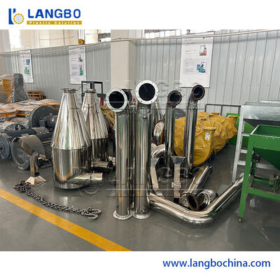 Απορρίμματα από πλαστικό προφίλ σωλήνων