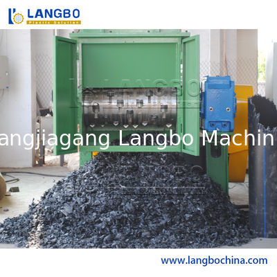 Μηχανή συντρίψεως αποβλήτων χαρτιού, χαρτονιού, ξυλοκόπησης