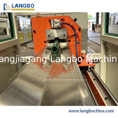 Αυτοματοποιημένη μηχανή PE HDPE PPR πλαστικής παραγωγής υδραγωγικών σωλήνων