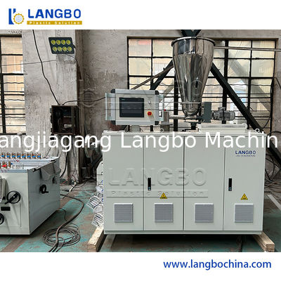 20 πλαστική γραμμή εξώθησης σχεδιαγράμματος PVC Μ για την κατασκευή κεραμιδιών ανώτατων γωνιών τοίχων