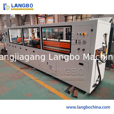 Υψηλή γραμμή 300MM εξώθησης σχεδιαγράμματος PVC παραγωγής ικανότητα μεγέθους 250KG/H σχεδιαγράμματος