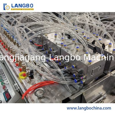 Υψηλή γραμμή 300MM εξώθησης σχεδιαγράμματος PVC παραγωγής ικανότητα μεγέθους 250KG/H σχεδιαγράμματος