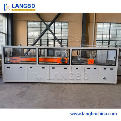 150KG/H γραμμή εξώθησης σχεδιαγράμματος PVC με την ενέργεια ελέγχου οθόνης αφής PLC - αποταμίευση