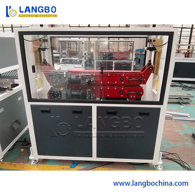 55KW κινητήρα ισχύς PVC Profile Extruder για ομαλή ακριβή εξάτμιση προφίλ