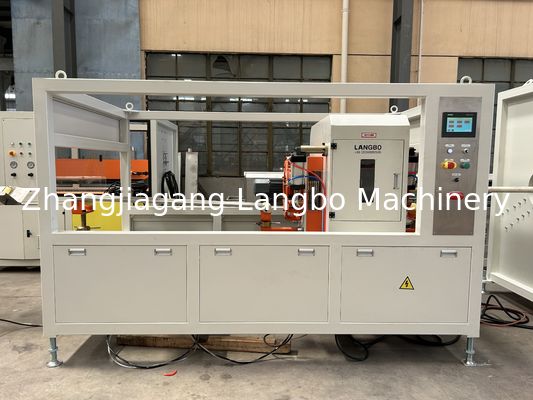 Η γραμμή εξώθησης σωλήνων PVC 50-200mm / μηχανή κατασκευής σωλήνων PVC / γραμμή παραγωγής σωλήνων PVC