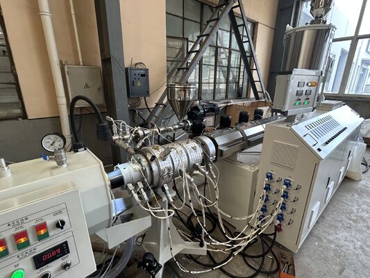 16-400 mm Large Diameter HDPE Pipe Making Machine for Water / Gas Supply