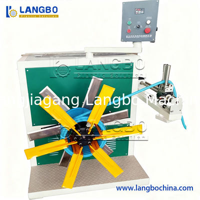 Γραμμή παραγωγής εξώθησης σωλήνων PVC διπλού τοιχώματος κυματοειδούς PVC PE μηχανή κατασκευής σωλήνων