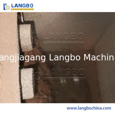 Ειδική γραμμή παραγωγής επιτροπής τοίχων WPC με τον κωνικό δίδυμο εξωθητή βιδών