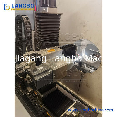 Μηχανή εξαγωγής νημάτων από πλαστικά σωλήνες