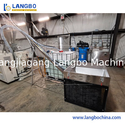 55/110 Κωνική δίδυμη βίδα Extruder PVC Προφίλ Γραμμή Έκτασης για 1180mm καλωδίων Trunking με ισχύ κινητήρα 22KW