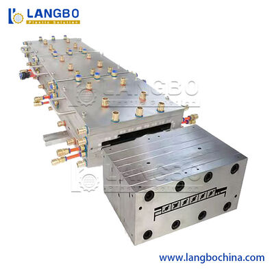 WPC / PVC οροφή / τοίχος / επένδυση / παράθυρα / στερεό πλαισίο πόρτας / προφίλ / PE οροφή / δαπέδα μηχανή πλαστικό WPC εκχύλισμα εκχύλισμα τιμή εργοστασίου