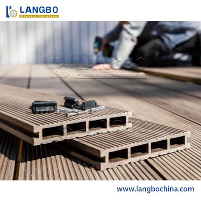 WPC Decking Line | Εξώθηση, Βαθμονόμηση, Ανάγλυφο για Πίνακες εξωτερικού χώρου