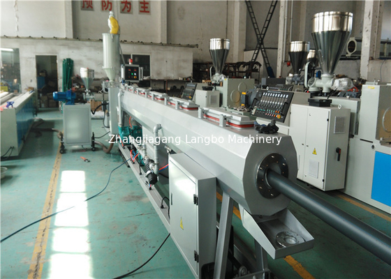 σωλήνας αγωγών PVC 32mm που κατασκευάζει τη μηχανή την υψηλή αποδοτικότητα